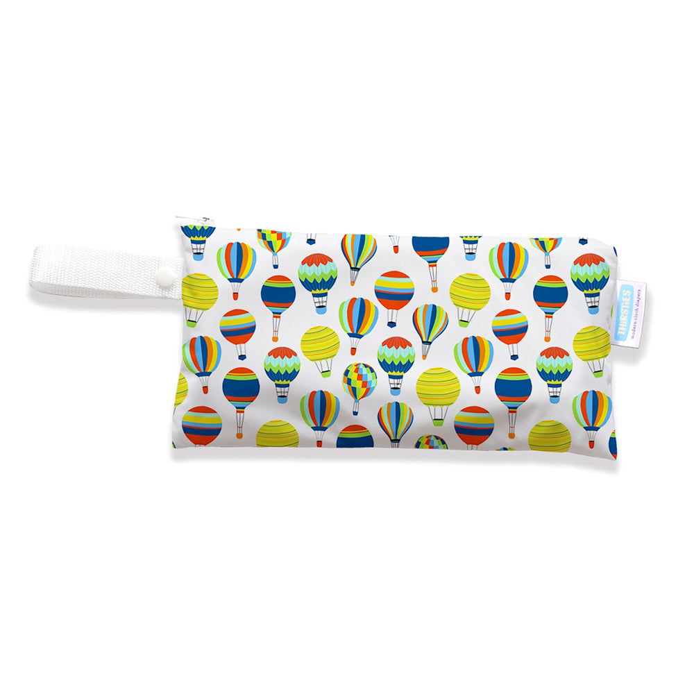 Thirsties - Clutch Bag mit Knopf-Schlaufe - Gr. XS (14x27cm)