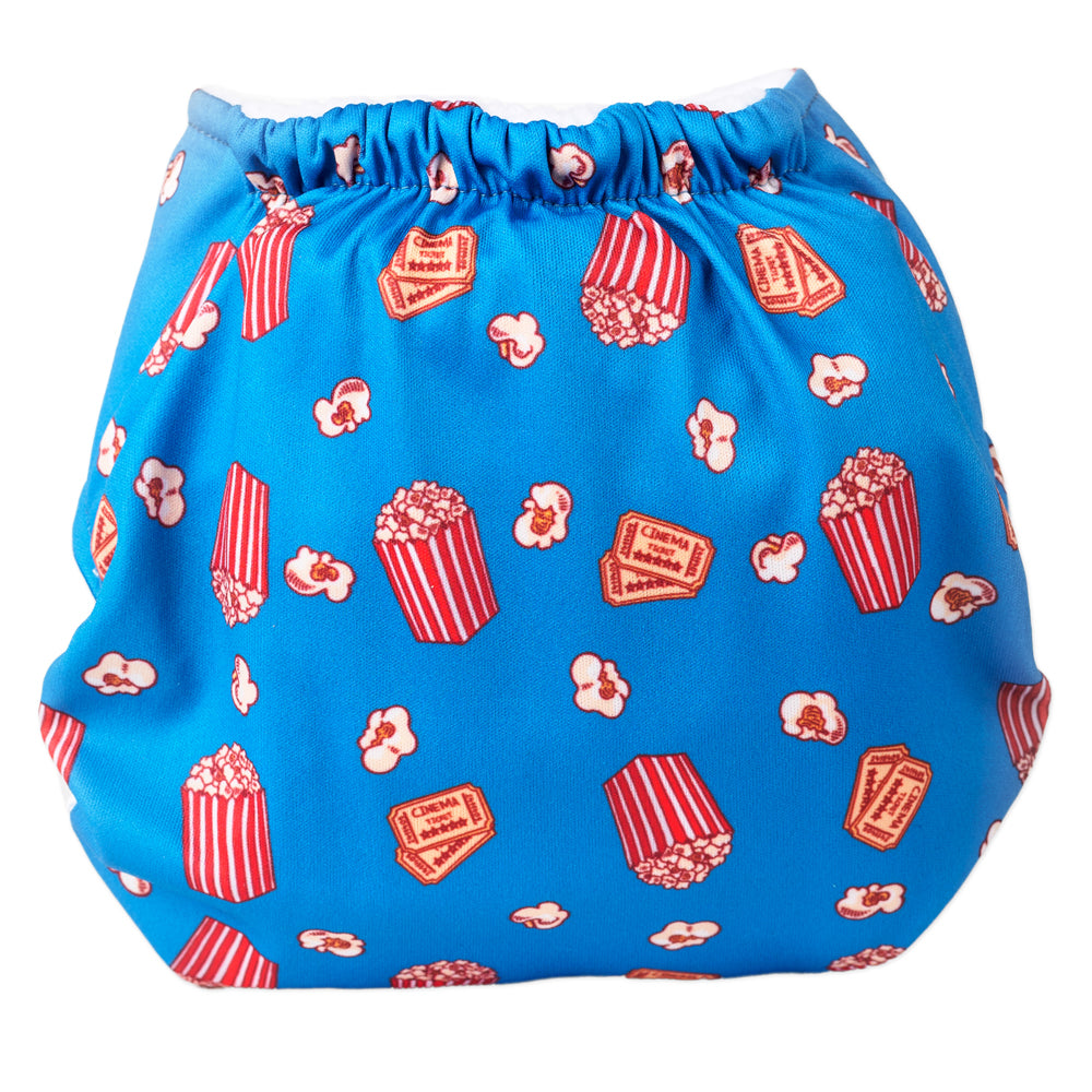 Rückseite der Doodush Überhose V2.0 mit Laschen im Design Poopcorn