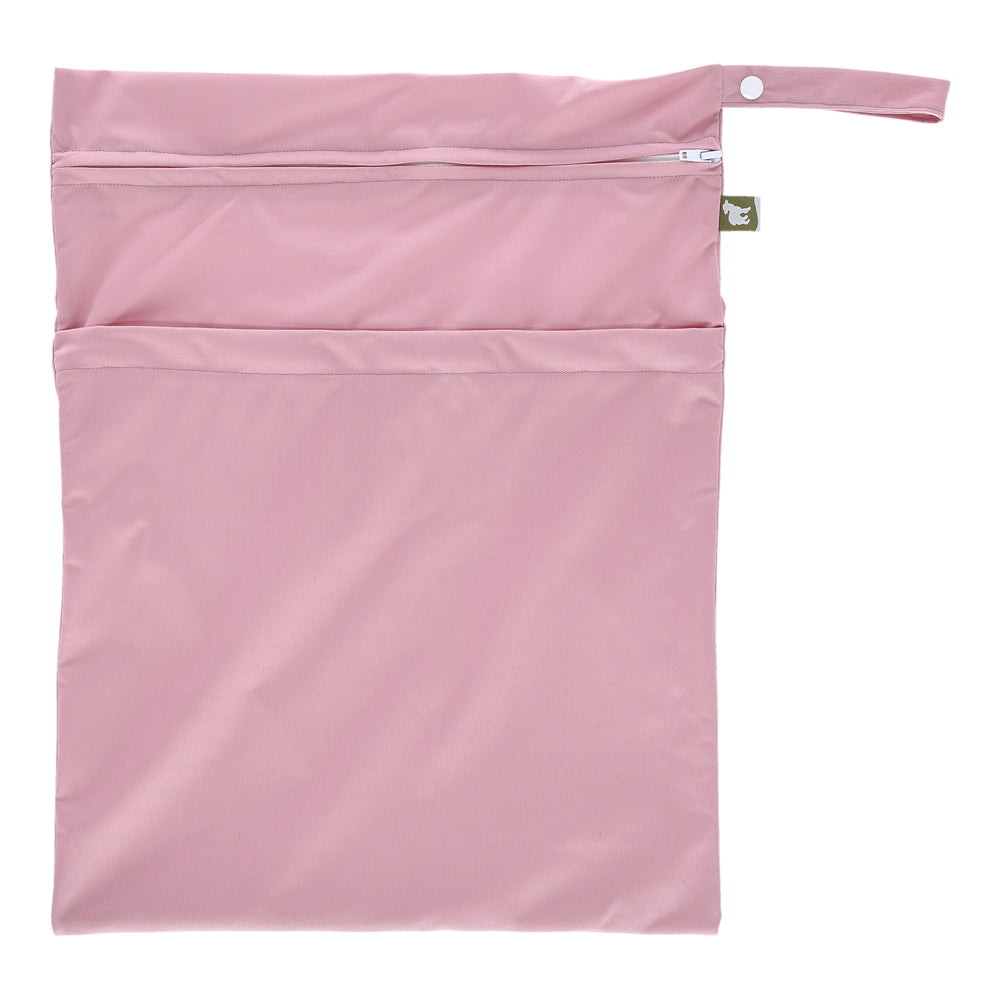 Little Lamb Nasstasche Größe L im Design Blush (Rosa), von vorn mit Trockenfach und Schlaufe