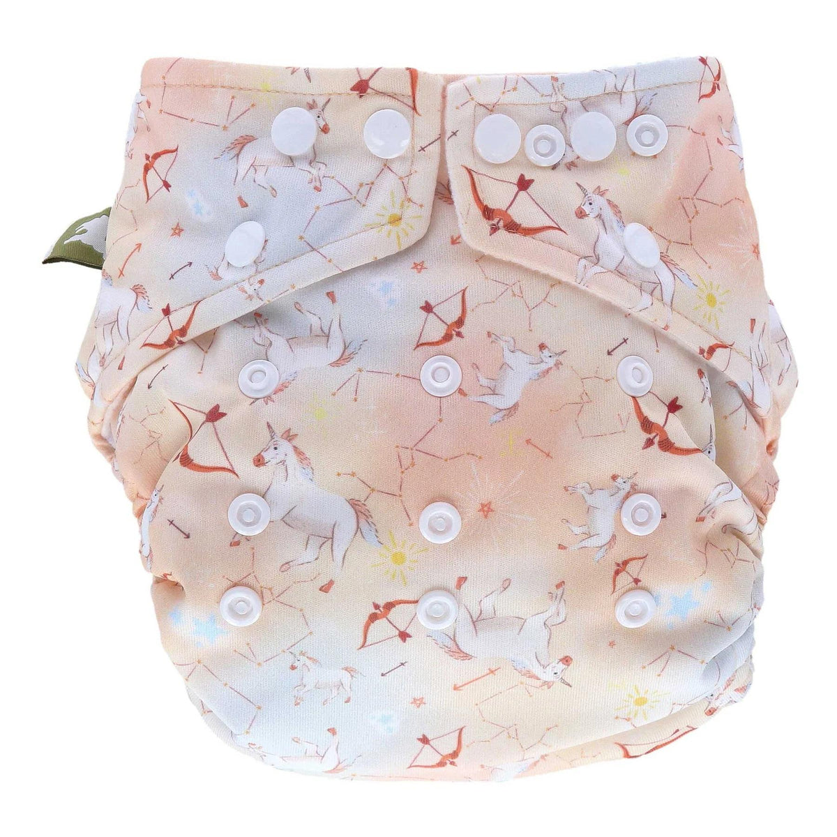 Little Lamb Pocketwindel Sagittarius (Schütze) von vorn, zartes Pfirsich mit Sternen und Pfeilen