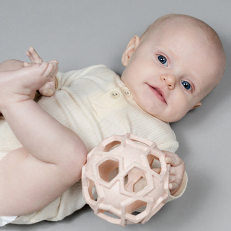 Hevea - "Star Ball" Greifball (100% Naturkautschuk) upcycled - Motorikspielzeug
