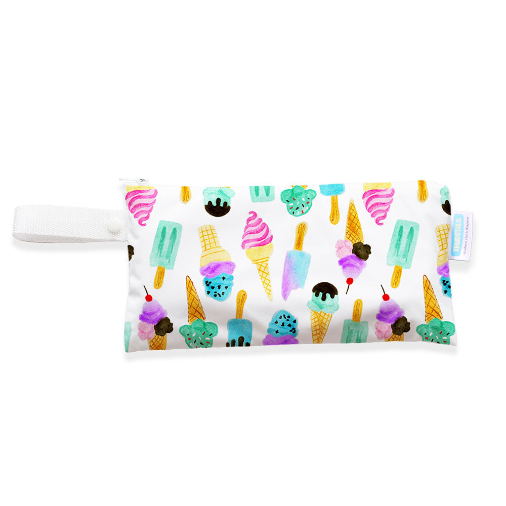 Thirsties - Clutch Bag mit Knopf-Schlaufe - Gr. XS (14x27cm)