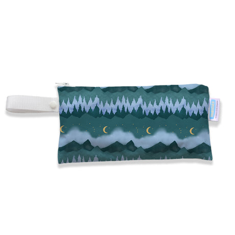 Thirsties - Clutch Bag mit Knopf-Schlaufe - Gr. XS (14x27cm)