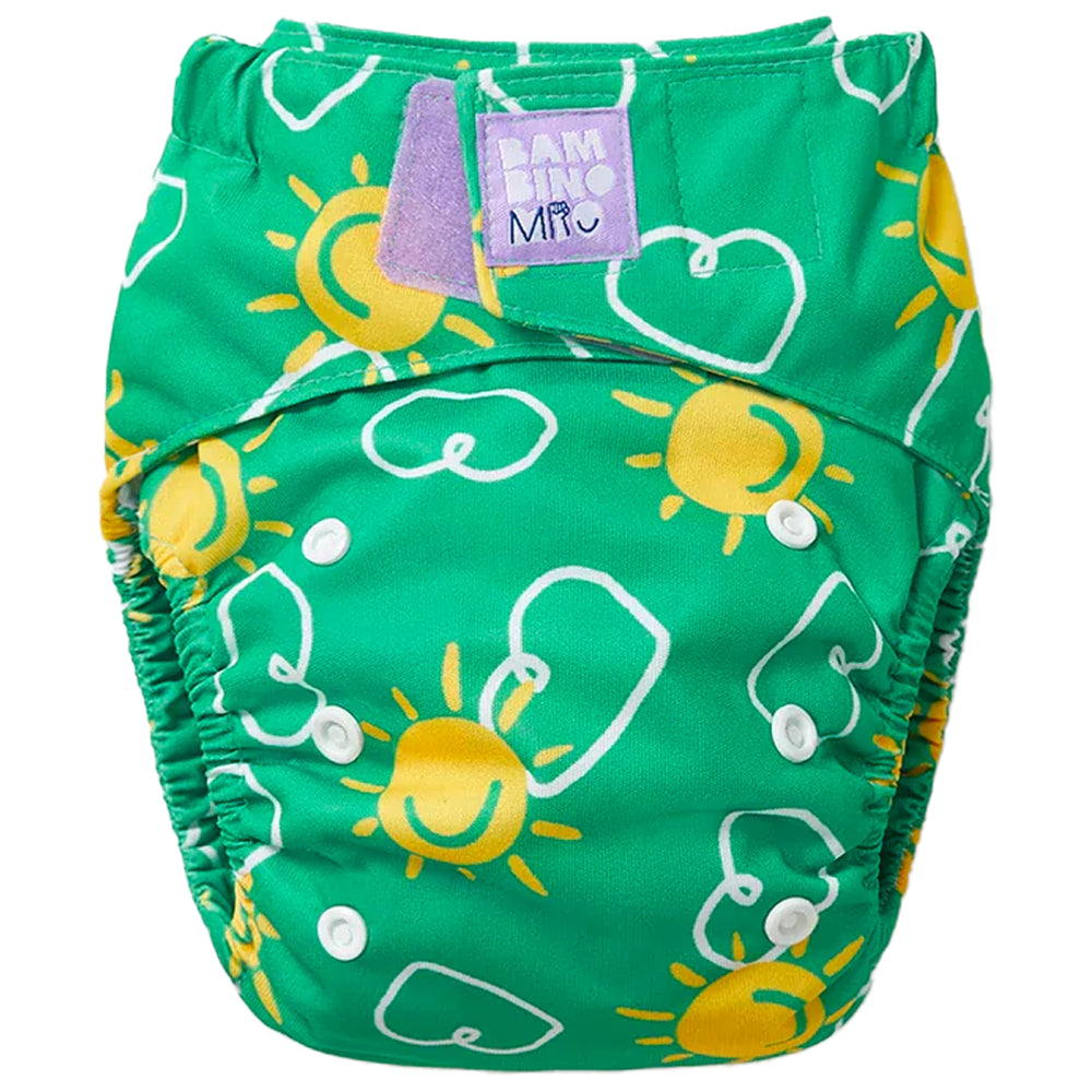 Bambino Mio Revolutionary wiederverwendbare AIO Windel One Size im Design Shine (grün mit Sonnen)