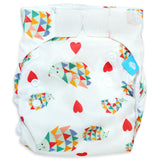 Little Clouds SuperCloud All-in-One-Windel im Design Igel von vorn mit Klettverschluss