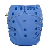 Little Lamb Pocketwindel Cornflower (Blau) von vorn mit Druckknopfleisten