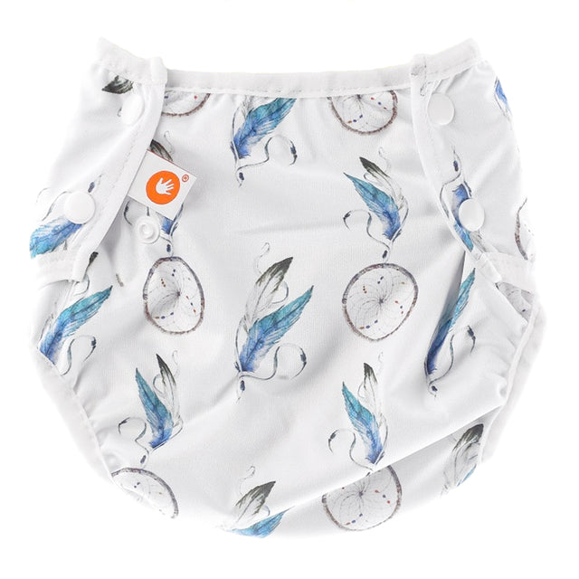 XKKO waschbare Schwimmwindel One Size (4–15 kg) im Design Dream Catchers (Traumfänger) von vorn mit Druckknöpfen